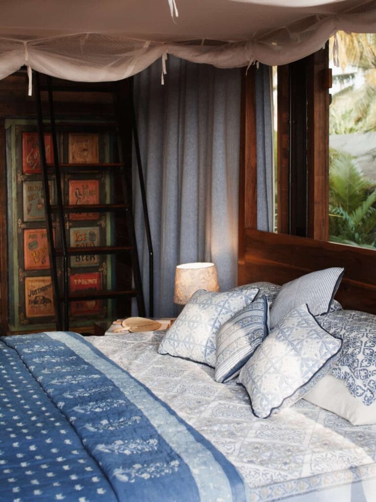 Villa Fiesta - The Blue Room